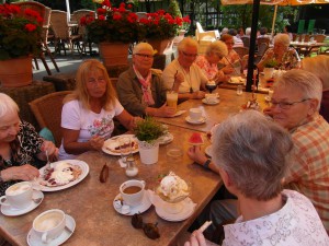 Besuch im Ahnepark-Café